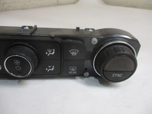GMC Acadia Sierra 3500 Automatic Climate AC Heater Temperature Control OEM LKQ - Image 3 of 4
