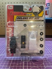 NEW AUTO WORLD ULTRA G 1941 WILLYS GASSER DELUXE PIT KIT HO SLOT CAR TRX130