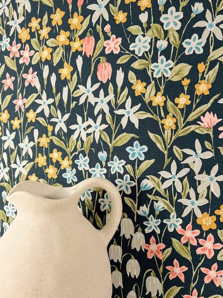 Newroom Vliestapete Schwarz Blumen Floral Vintage Romantisch Wohnzimmer Edel-image