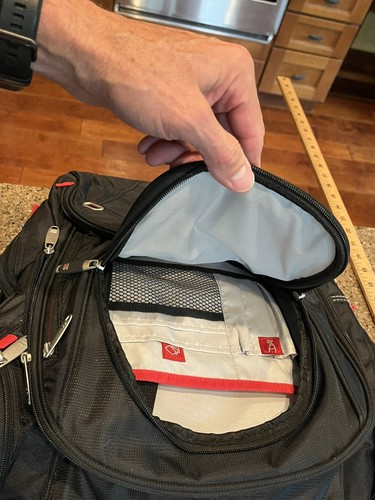 Schwarzer ELLEVEN™ "TSA Check Point Friendly" Computer College Rucksack mit Reißverschluss NEU - Bild 12 von 15