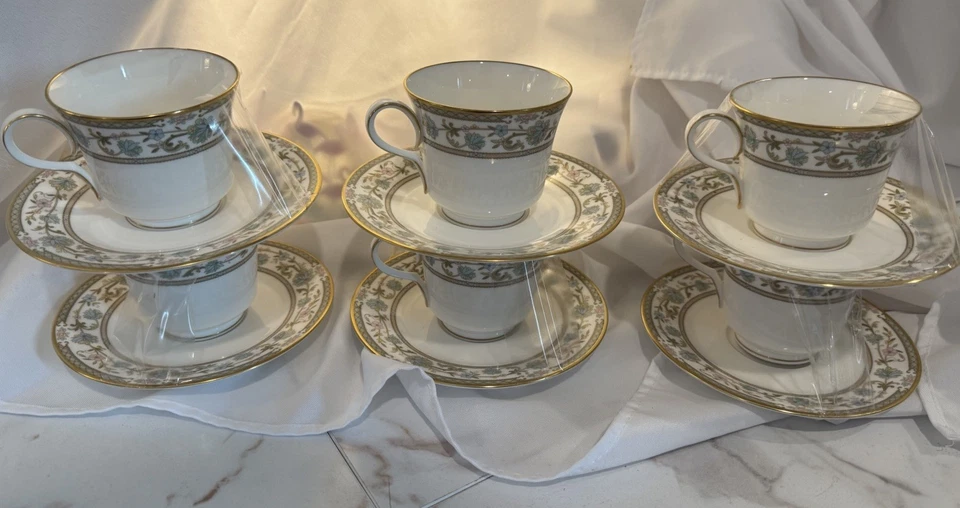 Vintage Noritake Sakura 9704 Bone China Teacup & Saucer Set of 6 Gold Trim Japan - Image 2 of 4
