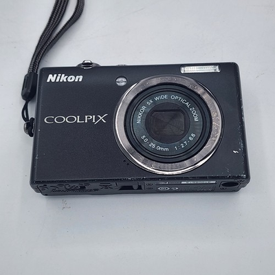 #ad Nikon COOLPIX S570 12.0MP Digital Camera Black Parts See Condition $17.99
