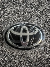Toyota Corolla Front Grille Emblem Logo Radar 2016-2017-2018-2019. 53141-42021 