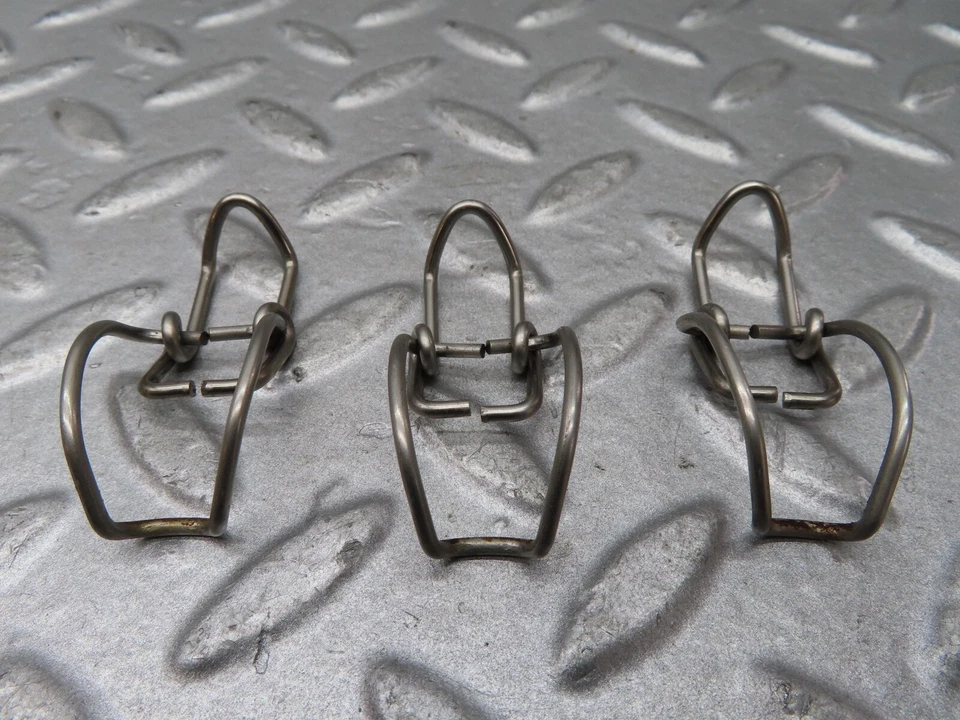 ♂17374♂ Mercedes-Benz W124 260E filtro de aire caja clip de carcasa 3x Foto 3 de 4