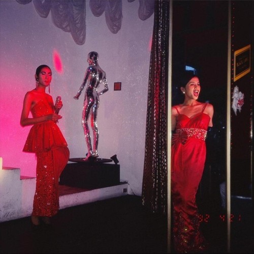 NAN GOLDIN - SUNNY AT THE SPA, DISTORTION 2010 Firmato Edizione Limitata EXC - Foto 2 di 2