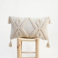 RinRinfam Boho Tufted Lumbar Throw Pillow Cover 12x 20, Modern Simple Diamond