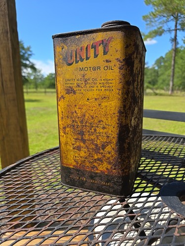 Vintage UNITY Motor Oil 2 Gallon Can. Empty With Cap - Picture 2 of 7