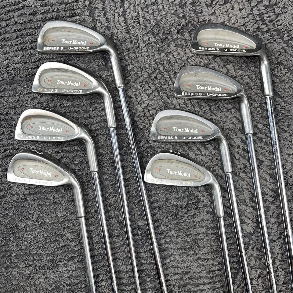 Tour Model Series 3 U-Groove Iron Set 2β9 (8 Clubs) RH Steel Shafts Golf Irons - Image 2 of 4