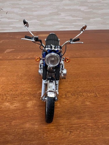 No272 Minichamps 1/12 Honda Cb 750 Motorcycle Figure With Case Used - Picture 6 of 13
