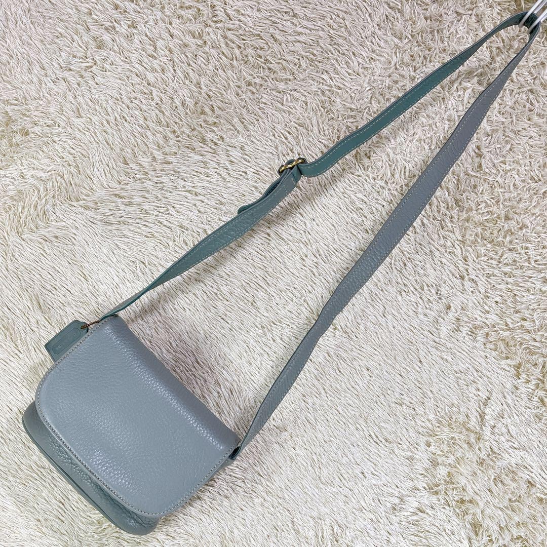 COACH Vintage-Inspired Smartphone Crossbody Bag with Adjustable Strap