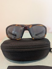 Under Armour Sunglasses Tortoise Shell Frame Comes With A New Case