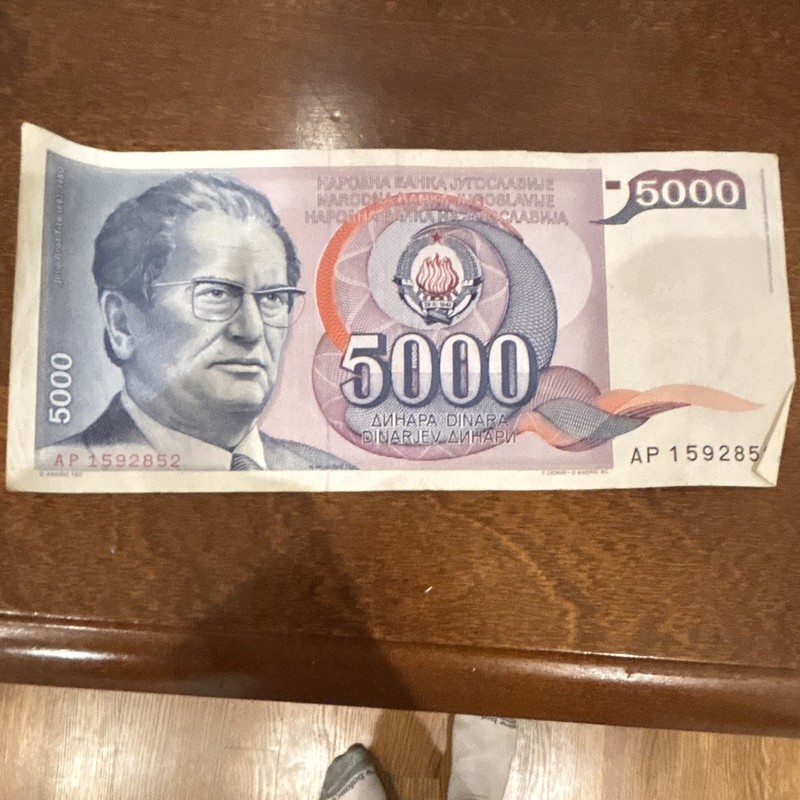 Yugoslavia 5000 Dinara Banknote 1985 uncirculated