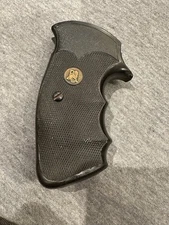 Pachmayr Gripper Rubber Grip Smith & Wesson K & L Frame S&W SQUARE Butt Closed 