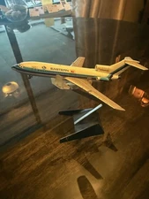 B727-200 EASTERN AIRLINES REG: N8866E W/STAND - INFLIGHT 200 IF722EA0223P 1/200