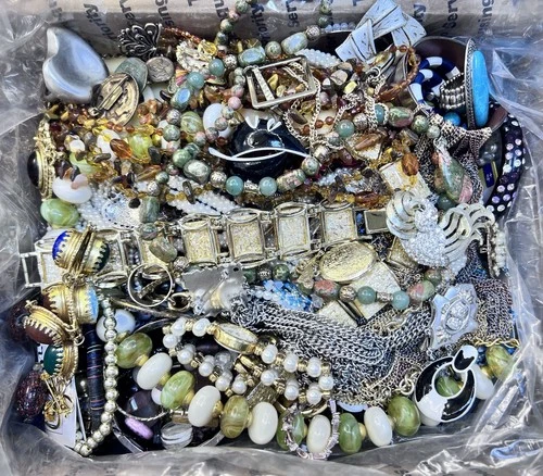 11lb 6oz Vintage To Modern Costume Jewelry Grab Bag~PRIORITY FLAT RATE SHIPPING!