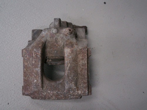 Bremssattel Hinten Rechts BMW 525i touring Bj 1991 E34 390751