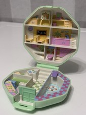 Polly Pocket Vintage 1990 Polly's School Compact Bluebird Toys