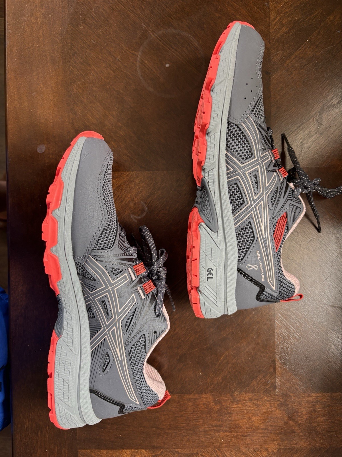 ASICS Gel-Venture 8 Women's Trail Running Shoes Size 9