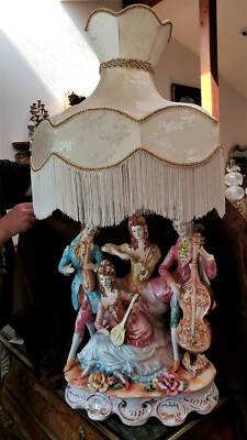 BEAUTIFUL Vintage HUGE 4 Figurine HP Lamp FAB Shade/Fringe