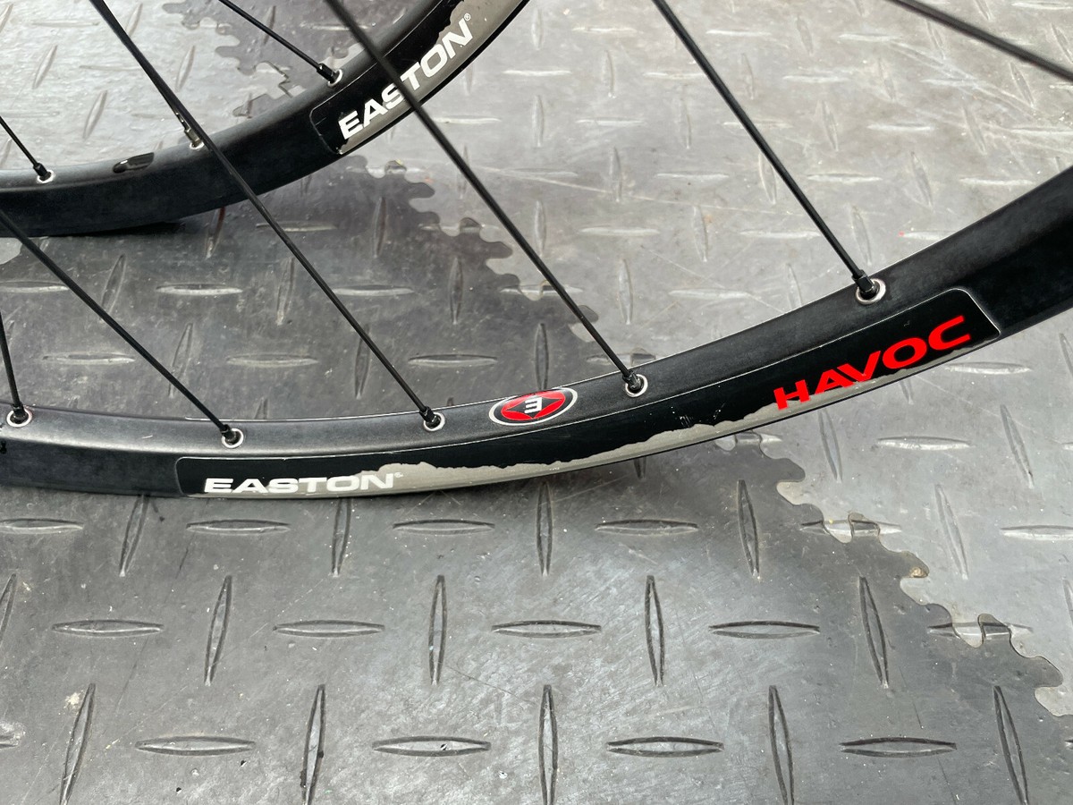Easton Haven 26 Easton Havoc Wheelset 26 Top