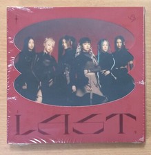Last Melody Photoboo - Kit Livre Photo 84 Pages + Livret + Carte Postale + Hologramme Flottant - Collection Fan - 12