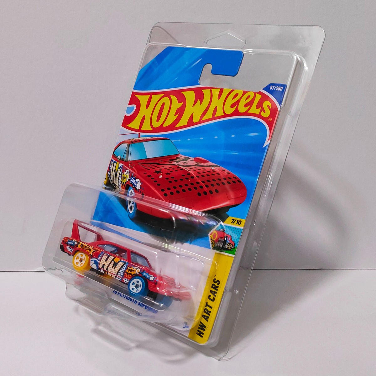 70 Plymouth Superbird 2025 red Hot Wheels #87/250 FREE Protector