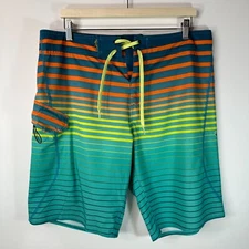 Salt Life SLX-QD Board Shorts Lightweight Beach Surf Sand Pockets Mens 34
