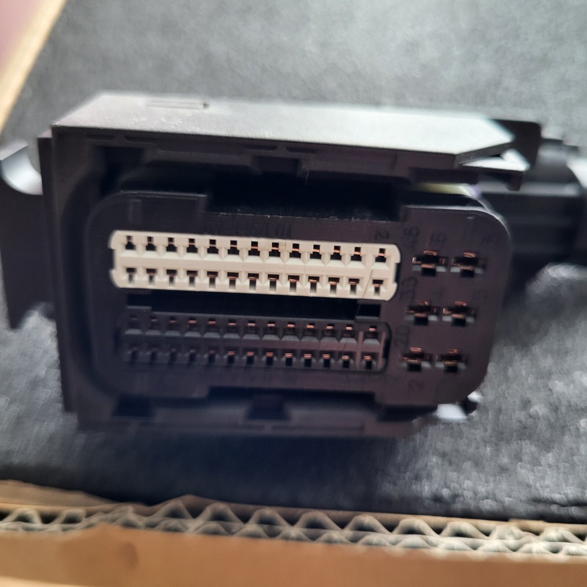Mél様☺︎専用 Genuine Mercedes-Benz Adapter Cable W266589016300 | eBay