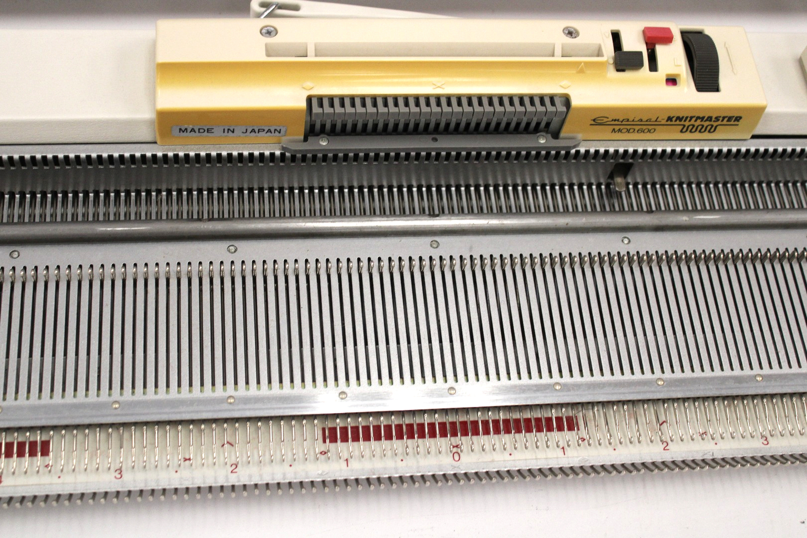 Vintage EMPISAL KNITMASTER 600K Model Single Bed Knitting Machine BOXED