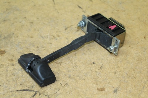 Mercedes E-Klasse W211 Türfangband Türstopper Türfeststeller vorne 2117200116