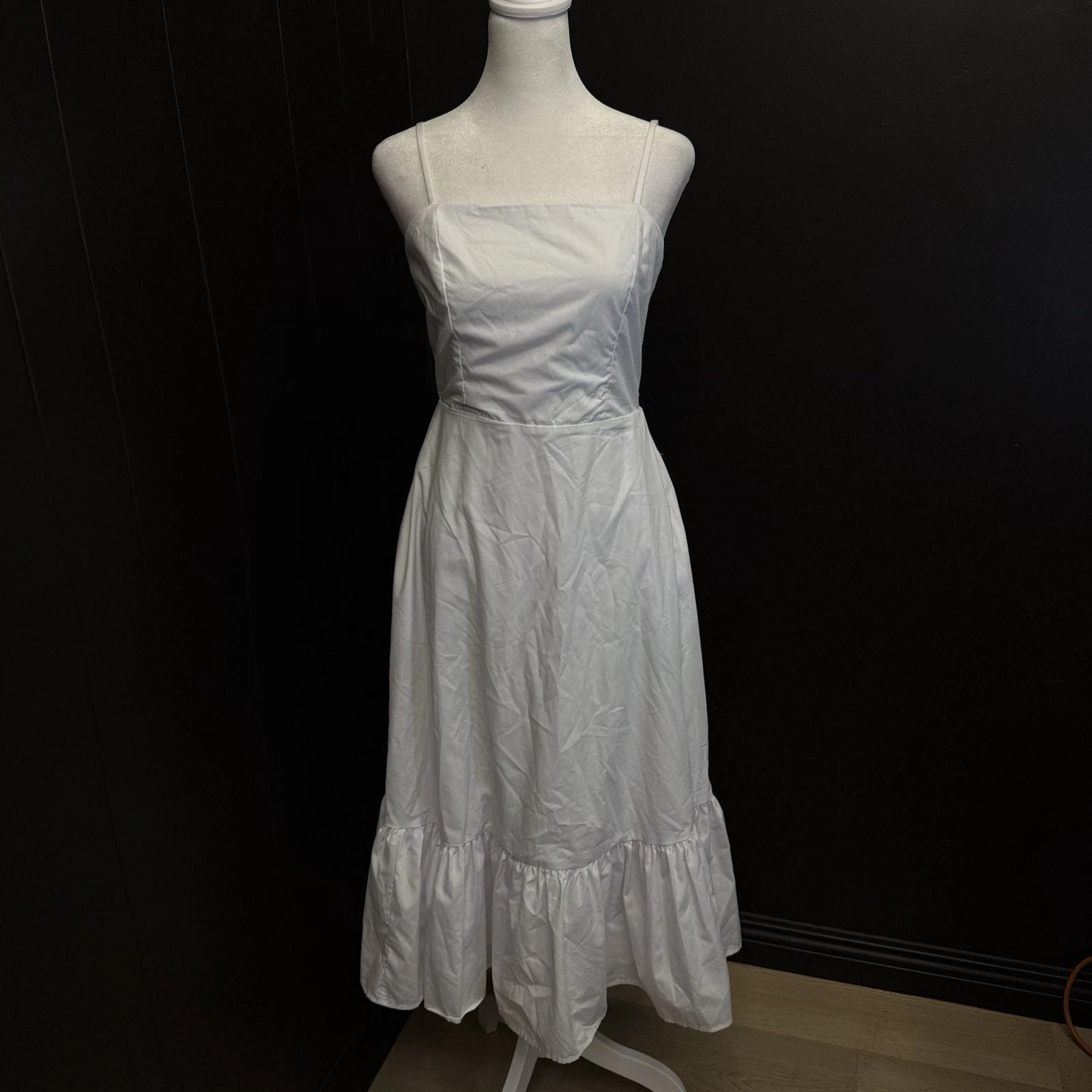 White Cottagecore Tie Back Midi Dress Coquette Summer Sundress Size M
Opens in a new window or tab