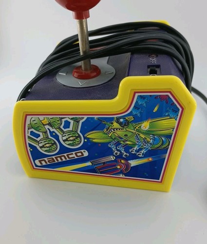 Namco Pac-Man 5-in-1 TV Plug N Play Game Jakks Pacific Arcade 2003 - Picture 5 of 5