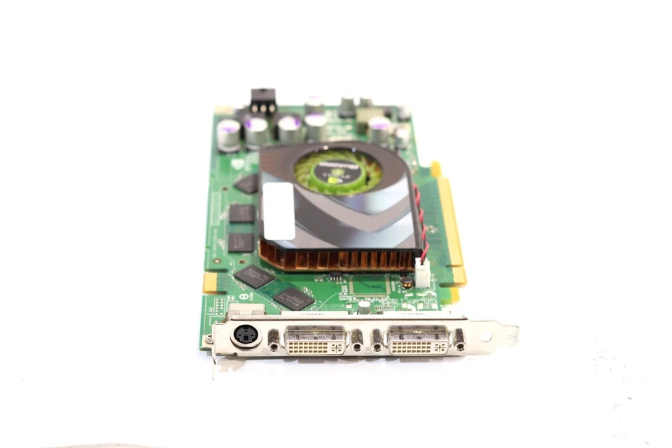PNY NVIDIA Quadro FX 3500 256MB GDDR3 PCIe x16 Graphic Card P/N: VCQFX3500-PCIE - Image 2 of 4