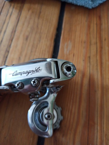 Campagnolo C Record Rear Derailleur - Picture 4 of 8
