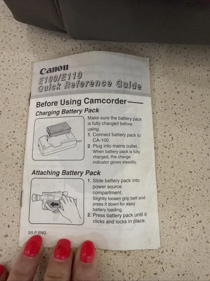 Canon Canovision E100 8mm Camcorder Inc Camera Bag Batteries & Charger Untested - Image 4 of 4