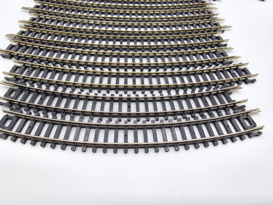 *USED* N Scale (11) Lot Piece Mixed Curved Track Lot Curved Train Track - Image 2 of 4
