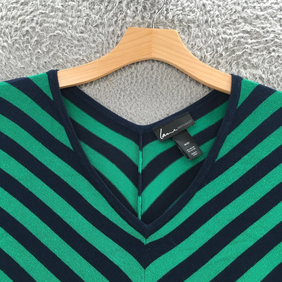 Lane Bryant 针织衬衫上衣女式 18/20 蓝色绿色条纹人字形 VNeck — 第 4/4 张图片