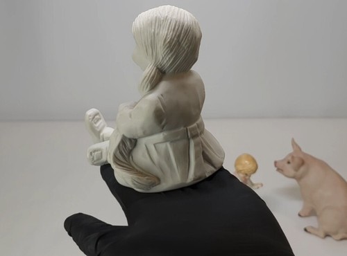 Figurines Mixed Lot Of 5. Includes: Goebel, Grossman & More. Has Youtube Video - Picture 7 of 23