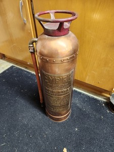 VERY COLLECTIBLE VINTAGE ANTIQUE COPPER BRASS  EMPTY FIRE EXTINGUISHER
