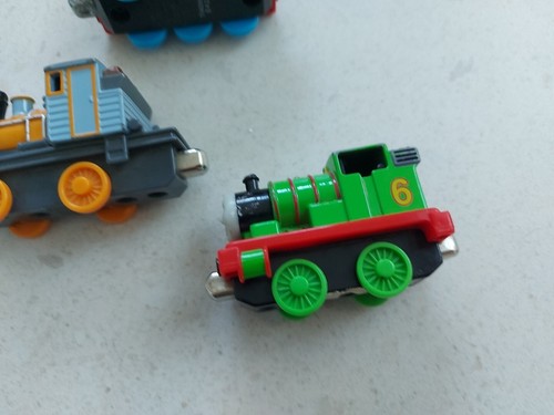Thomas the Tank Engine Take and Play 5x Trains Vehicles Accessories Bundle - Picture 6 of 7