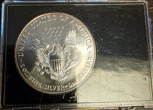 1994 American Silver Eagle $1 Round 1 Ounce .999 Fine Silver -B50