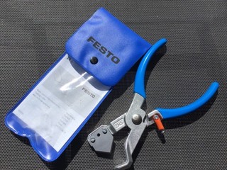 Festo ZRS 7658 Rohr Schlauchschneider