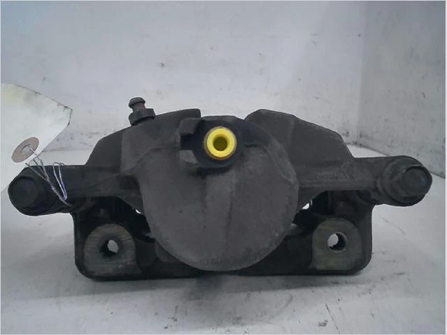 Etrier de frein avant gauche occasion HONDA ACCORD V Phase 1 - 2.0i 131ch - - Photo 3/4