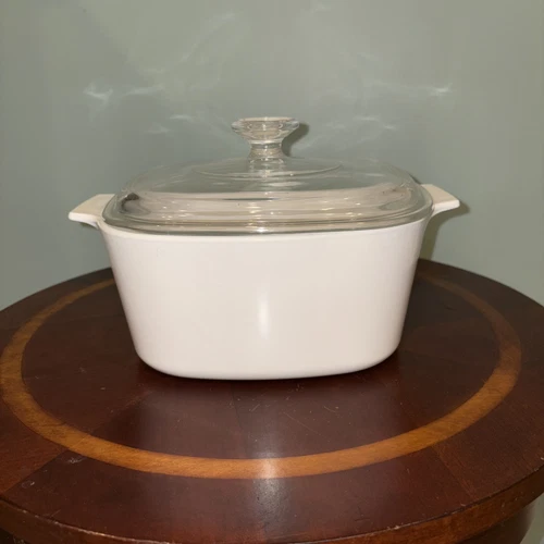 Vintage Corning Ware A-3-B Winter Frost White Casserole W Glass Pyrex Lid 3 ltr