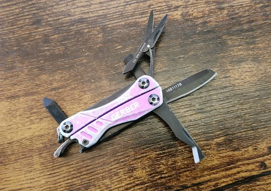 Фиолетовый Gerber десятицентовик различных цветов 9 функций - ножницы плоскогубцы нож - 059 - Изображение 4 из 4