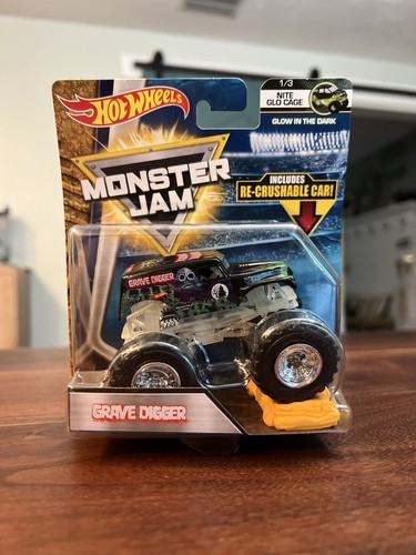 Nuevo/Sellado Hot Wheels Monster Jam 2017 Grave Digger Nite Glo Cage variante