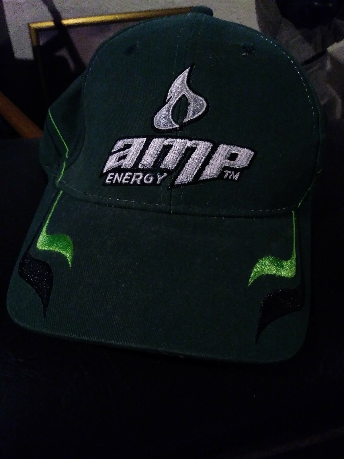 Picture 1 of 8