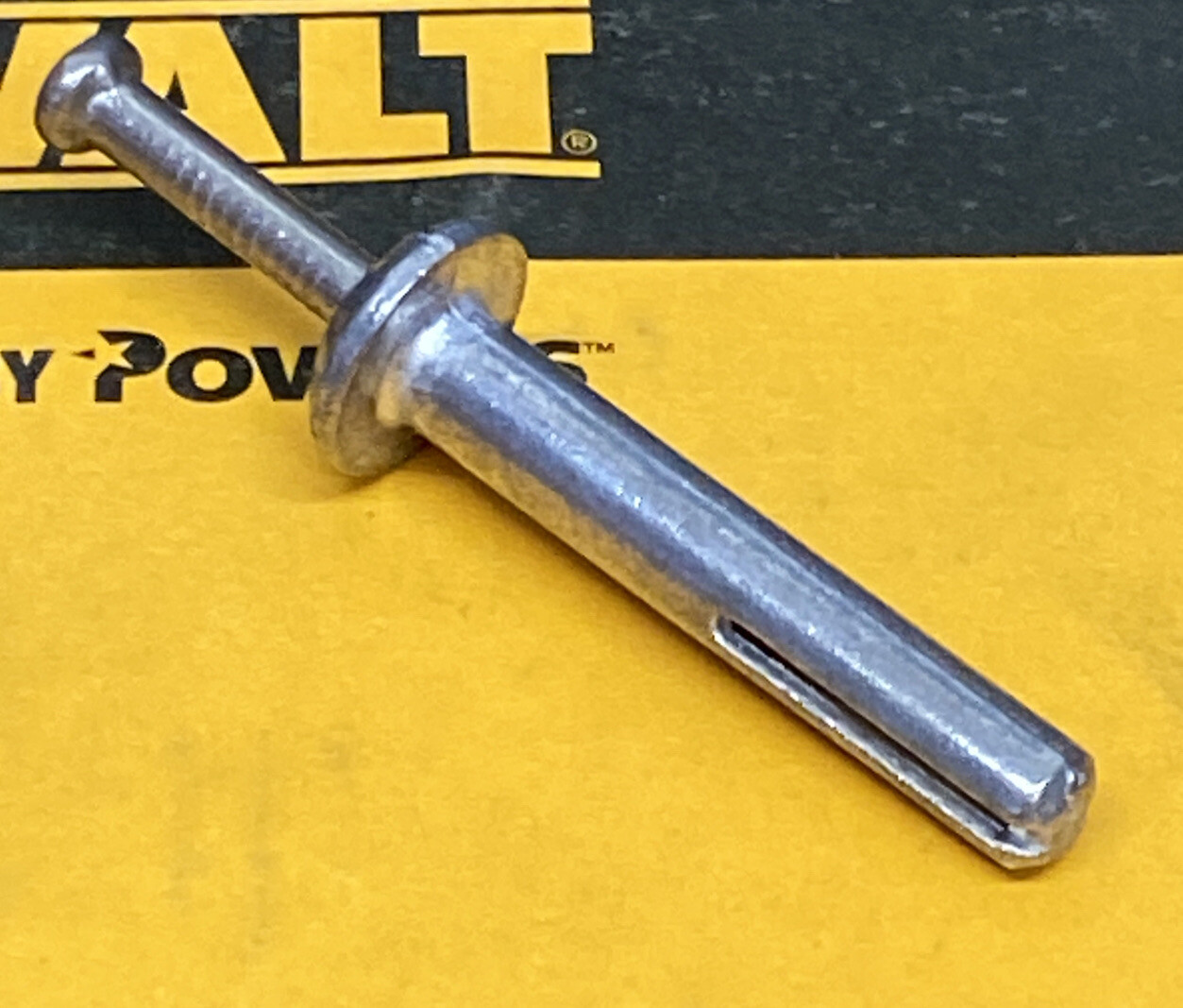 DEWALT ENGINEERED BY POWERS 02870PWR Hammer Drive Pin Anchor,1/4" dia