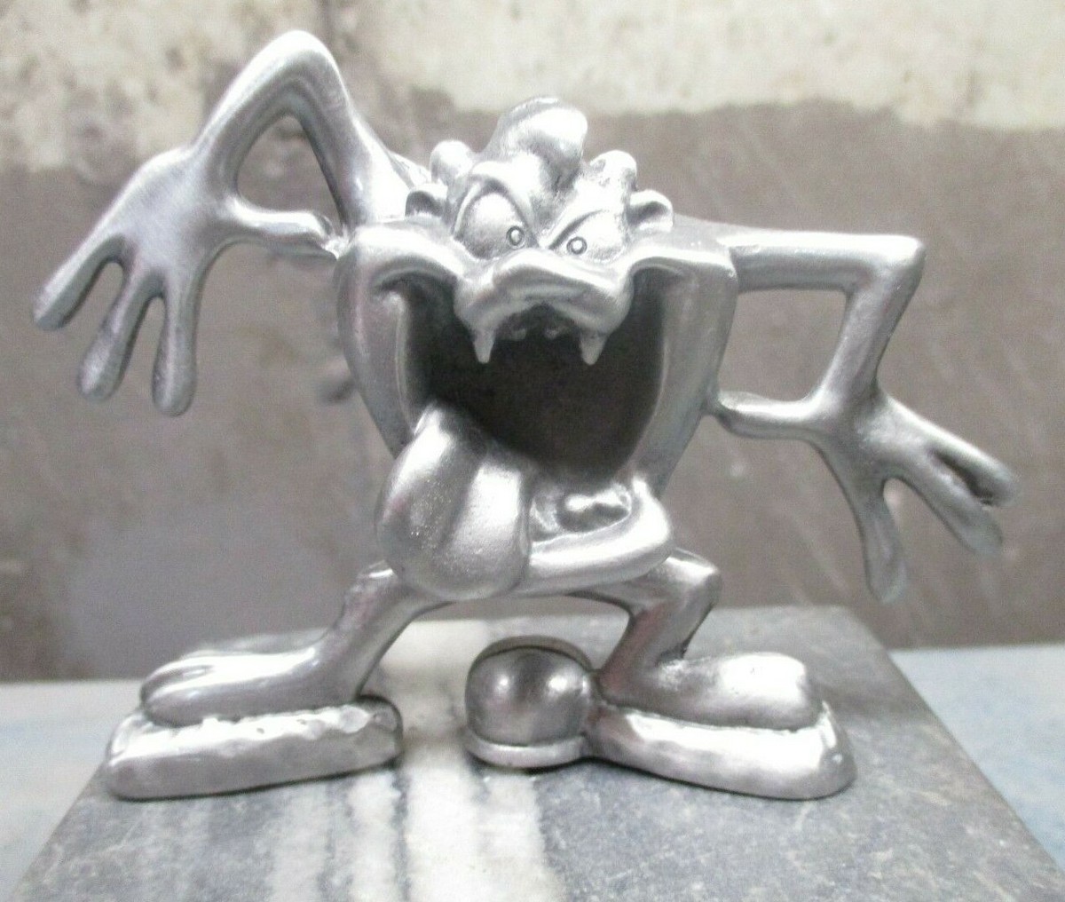 tasmanian devil looney toons car motorcycle hood ornament | eBay