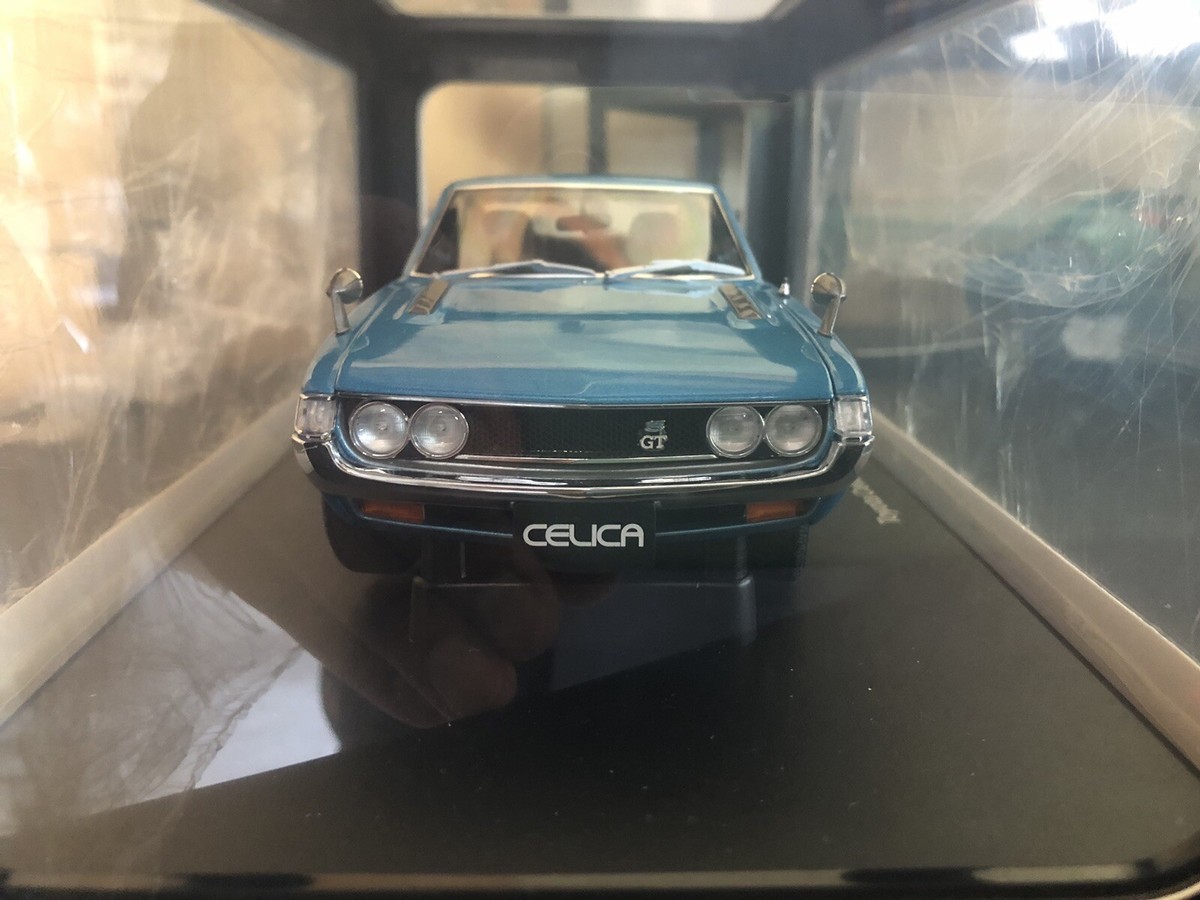 1/18 AUTOart トヨタ セリカ 1600GT TA22 1970 1/18 AUTOart 78782 1970 Toyota Celica 1600GT (TA22) Blue, Diecast